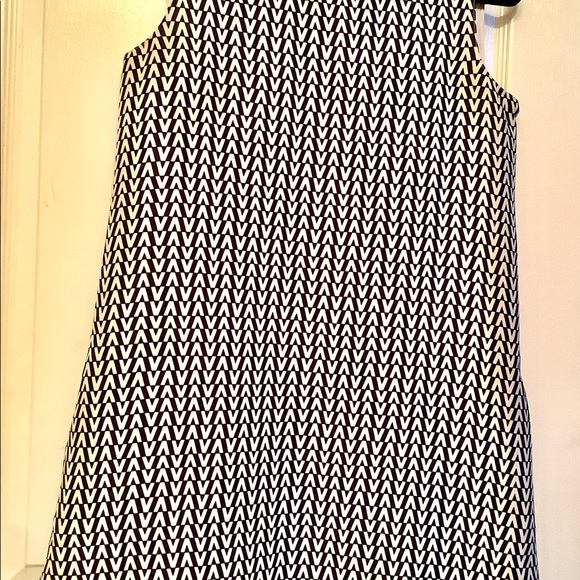 Valentino V Print Dress - Picture 5 of 13